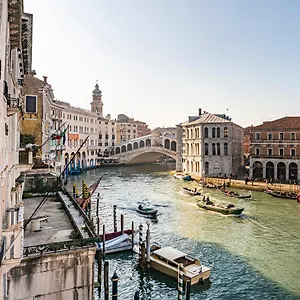 Apartment Ca' Pellegrini Luxury Grand Canal Venice